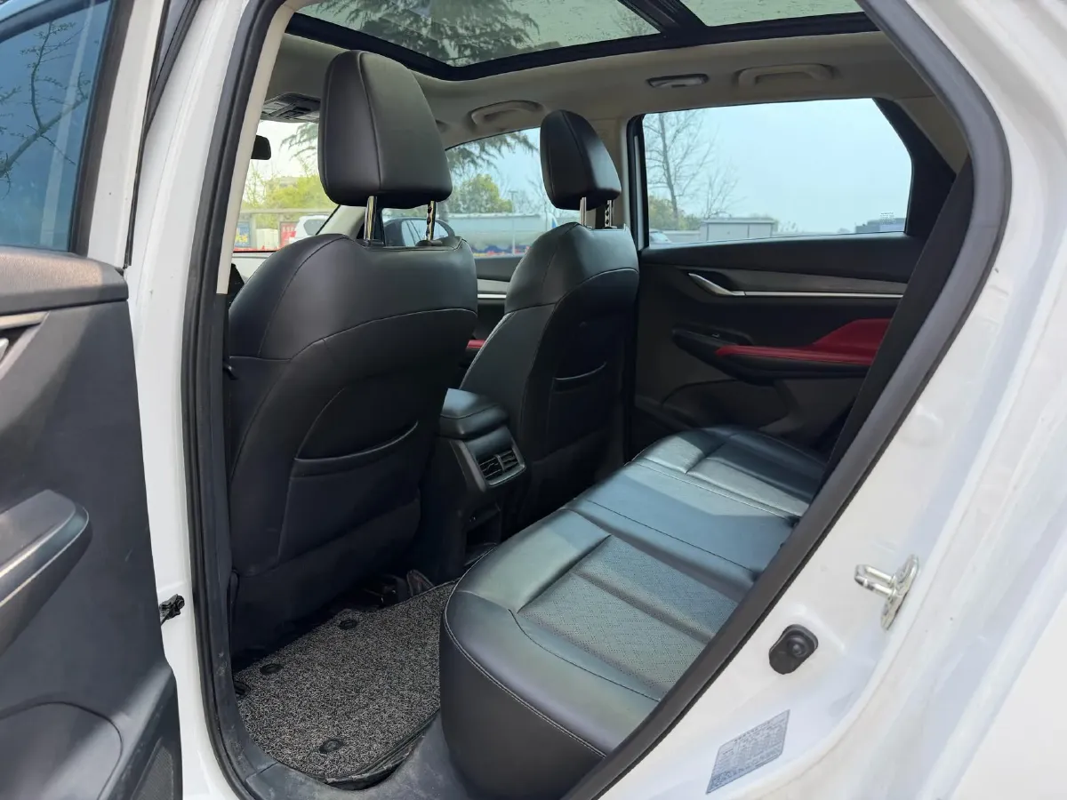 2021 ChangAn CS55 Plus 1.5T 180HP L4 7DCT,autocango,china used car exporter,china ev exporter,chinese used car exporter,chinese used ev exporter