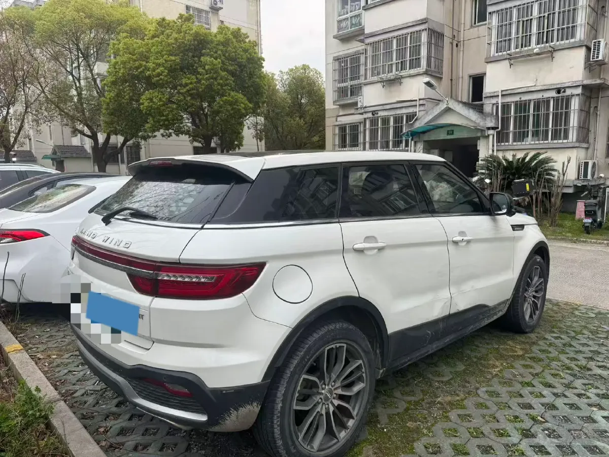 2018 Landwind X7 1.5T 163HP L4 8AT,autocango,china used car exporter,china ev exporter,chinese used car exporter,chinese used ev exporter