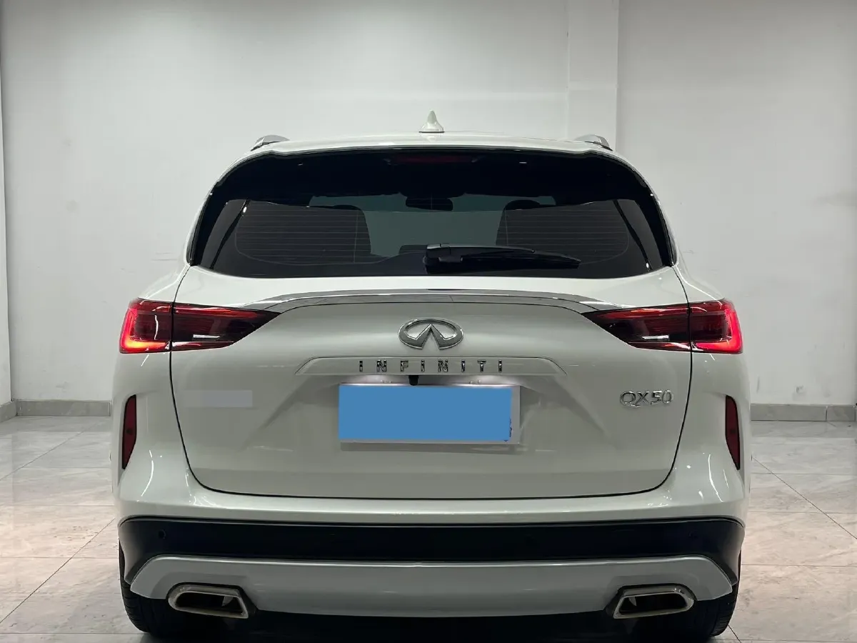 2020 Infiniti QX50 2.0T 245HP L4 CVT,autocango,china used car exporter,china ev exporter,chinese used car exporter,chinese used ev exporter