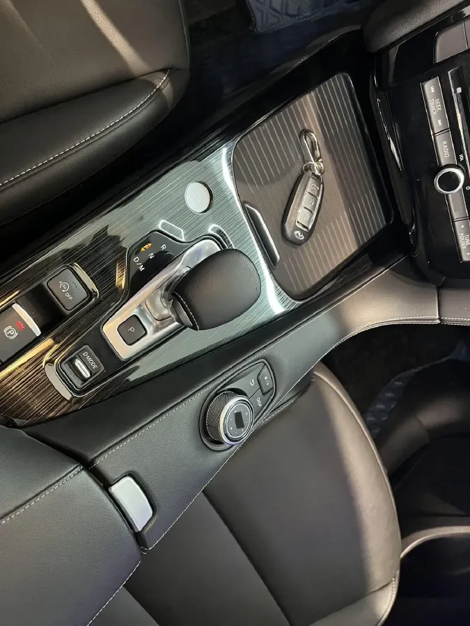 2020 Infiniti QX50 2.0T 245HP L4 CVT,autocango,china used car exporter,china ev exporter,chinese used car exporter,chinese used ev exporter