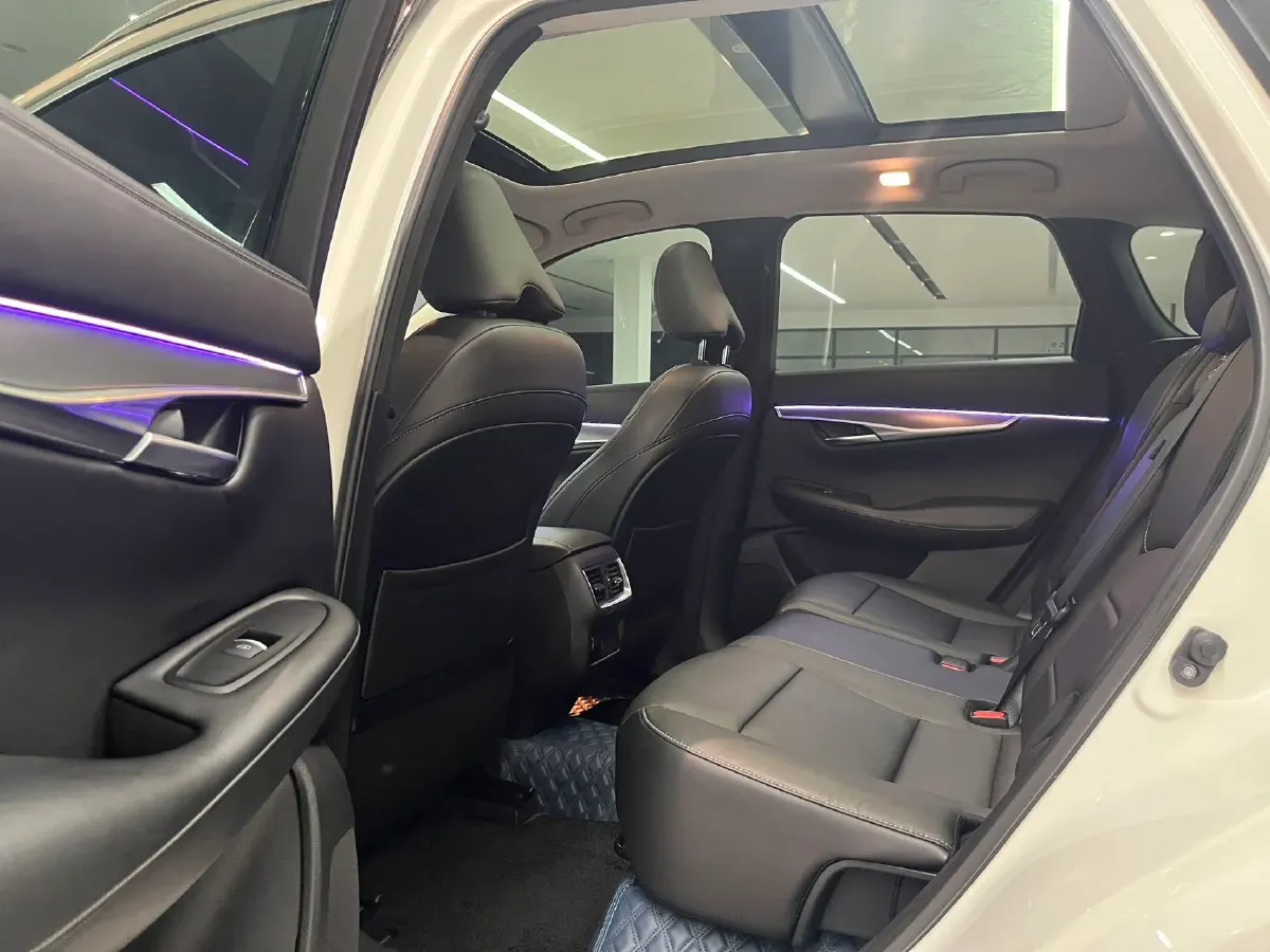 2020 Infiniti QX50 2.0T 245HP L4 CVT,autocango,china used car exporter,china ev exporter,chinese used car exporter,chinese used ev exporter