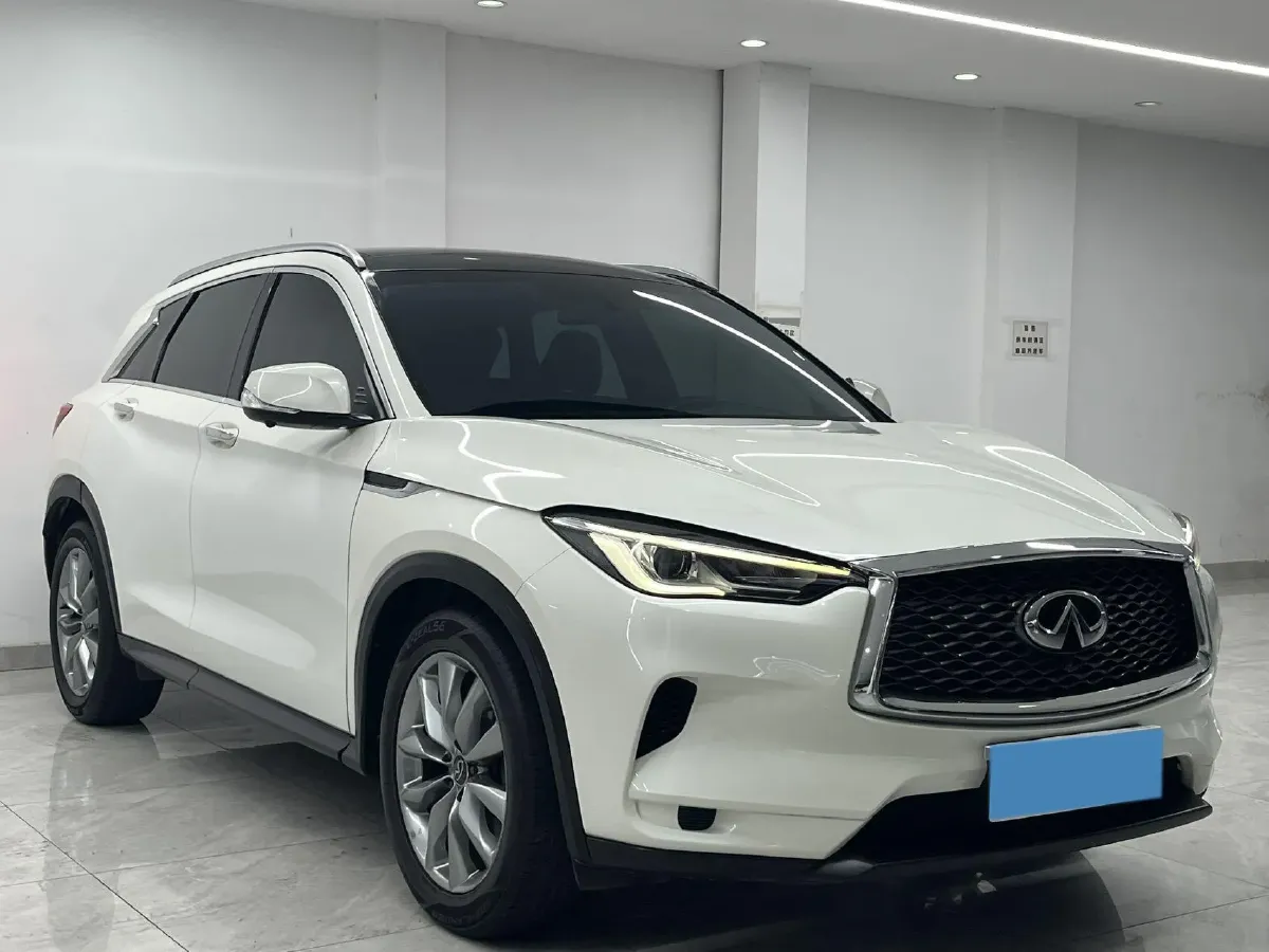 2020 Infiniti QX50 2.0T 245HP L4 CVT,autocango,china used car exporter,china ev exporter,chinese used car exporter,chinese used ev exporter