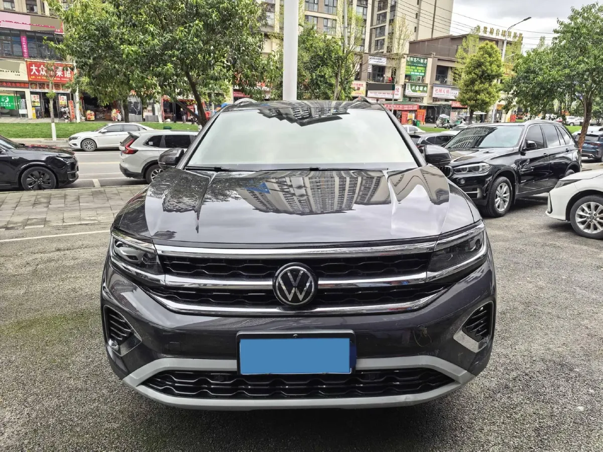 2021 Volkswagen Talagon 2.0T 220HP L4 7DCT,autocango,china used car exporter,china ev exporter,chinese used car exporter,chinese used ev exporter