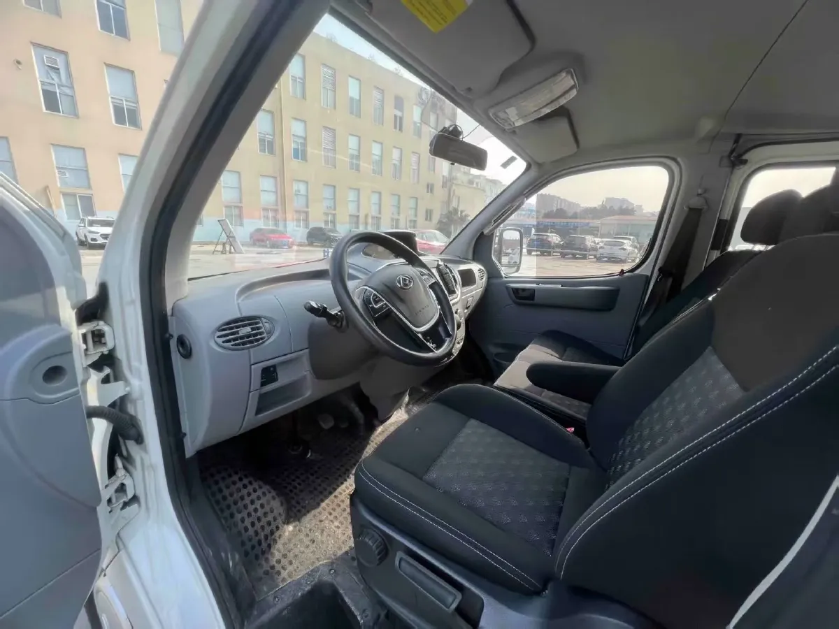 2020 Golden Dragon Sea Lion 1.8L 133HP L4 5MT,autocango,china used car exporter,china ev exporter,chinese used car exporter,chinese used ev exporter