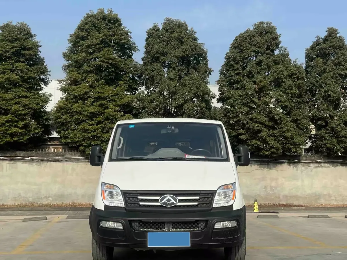 2020 Golden Dragon Sea Lion 1.8L 133HP L4 5MT,autocango,china used car exporter,china ev exporter,chinese used car exporter,chinese used ev exporter