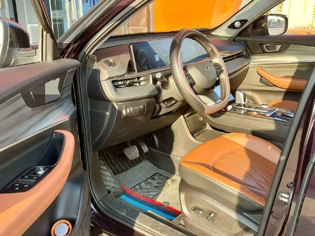 2021 Chery Tiggo 8 Plus 1.6T 197HP L4 7DCT,autocango,china used car exporter,china ev exporter,chinese used car exporter,chinese used ev exporter