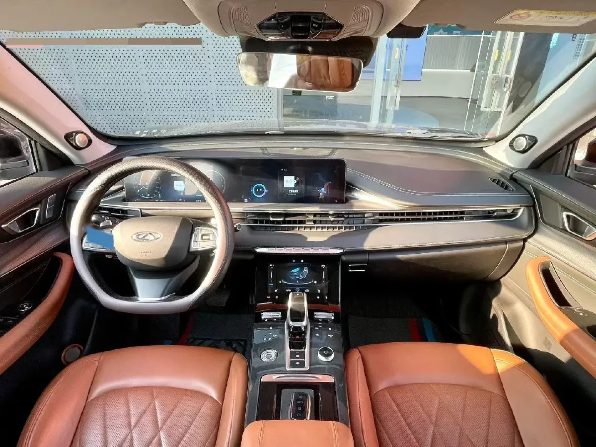 2021 Chery Tiggo 8 Plus 1.6T 197HP L4 7DCT,autocango,china used car exporter,china ev exporter,chinese used car exporter,chinese used ev exporter