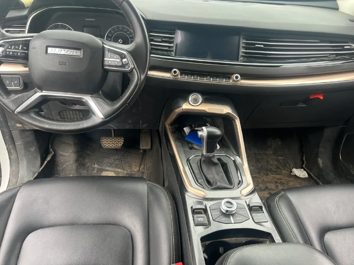 2017 Haval H6 2.0T 197HP L4 7DCT,autocango,china used car exporter,china ev exporter,chinese used car exporter,chinese used ev exporter