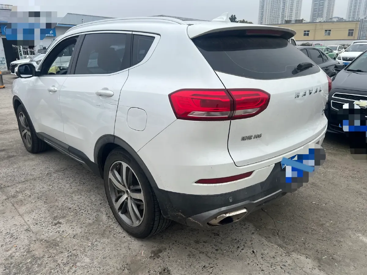 2017 Haval H6 2.0T 197HP L4 7DCT,autocango,china used car exporter,china ev exporter,chinese used car exporter,chinese used ev exporter