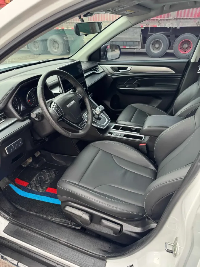 2021 Haval M6 1.5T 150HP L4 7DCT,autocango,china used car exporter,china ev exporter,chinese used car exporter,chinese used ev exporter