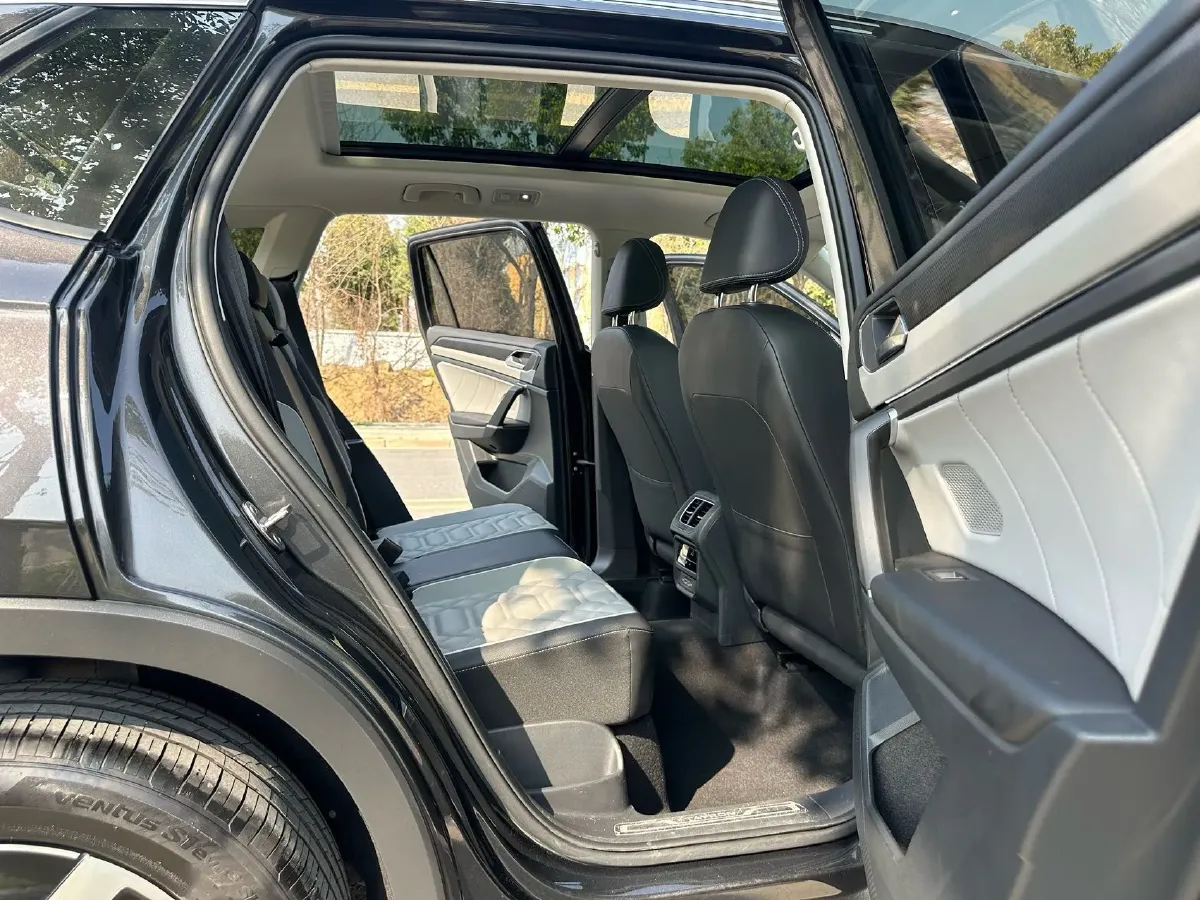 2023 Volkswagen Tayron 1.4T 150HP L4 7DCT,autocango,china used car exporter,china ev exporter,chinese used car exporter,chinese used ev exporter