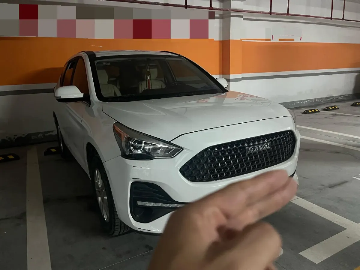 2019 Haval M6 1.5T 150HP L4 7DCT,autocango,china used car exporter,china ev exporter,chinese used car exporter,chinese used ev exporter