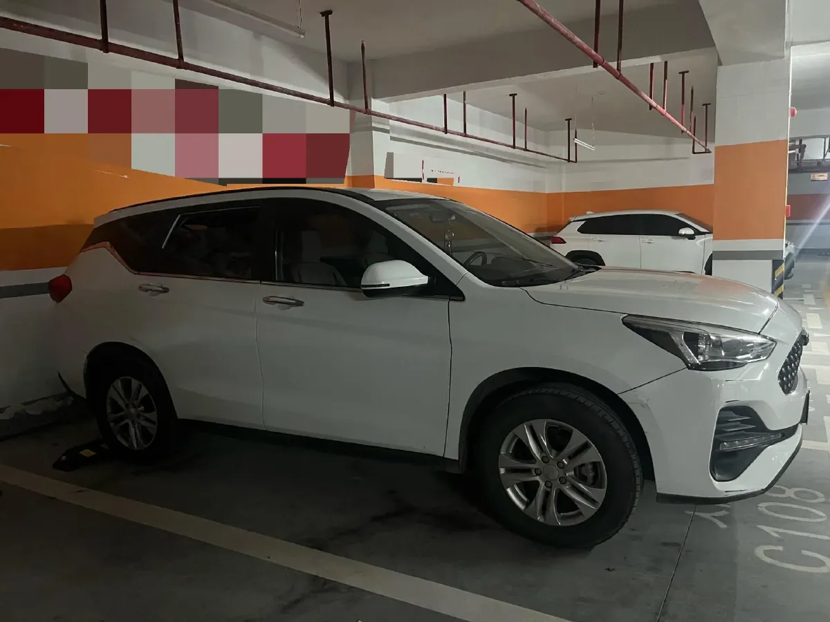 2019 Haval M6 1.5T 150HP L4 7DCT,autocango,china used car exporter,china ev exporter,chinese used car exporter,chinese used ev exporter
