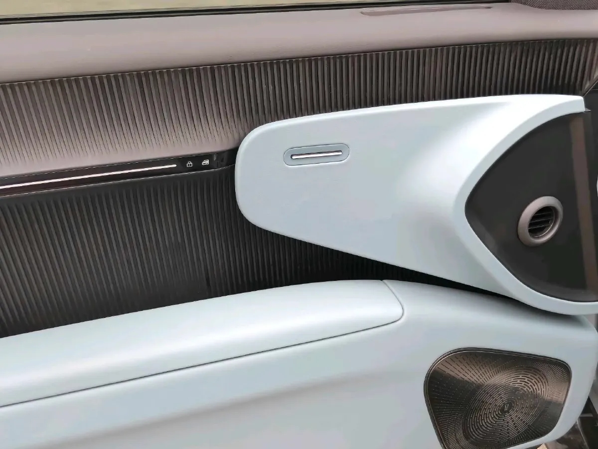 2024 Avatr 12 BEV 94.5KWH,autocango,china used car exporter,china ev exporter,chinese used car exporter,chinese used ev exporter