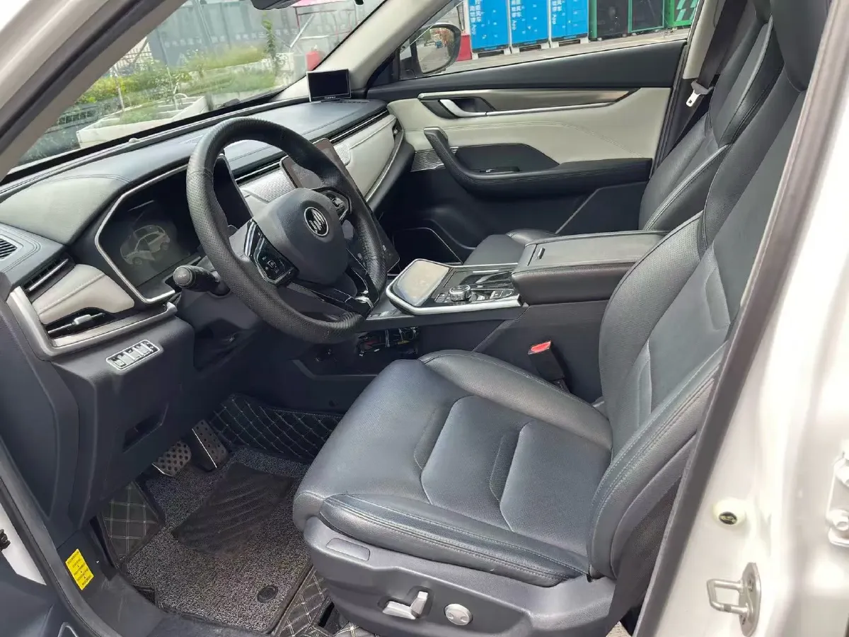 2018 Weltmeister EX5 BEV 52.56KWH,autocango,china used car exporter,china ev exporter,chinese used car exporter,chinese used ev exporter