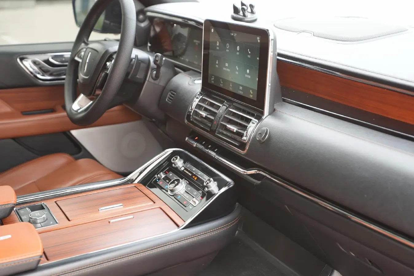 2020 Lincoln Navigator 3.5T 388HP V6 10AT,autocango,china used car exporter,china ev exporter,chinese used car exporter,chinese used ev exporter