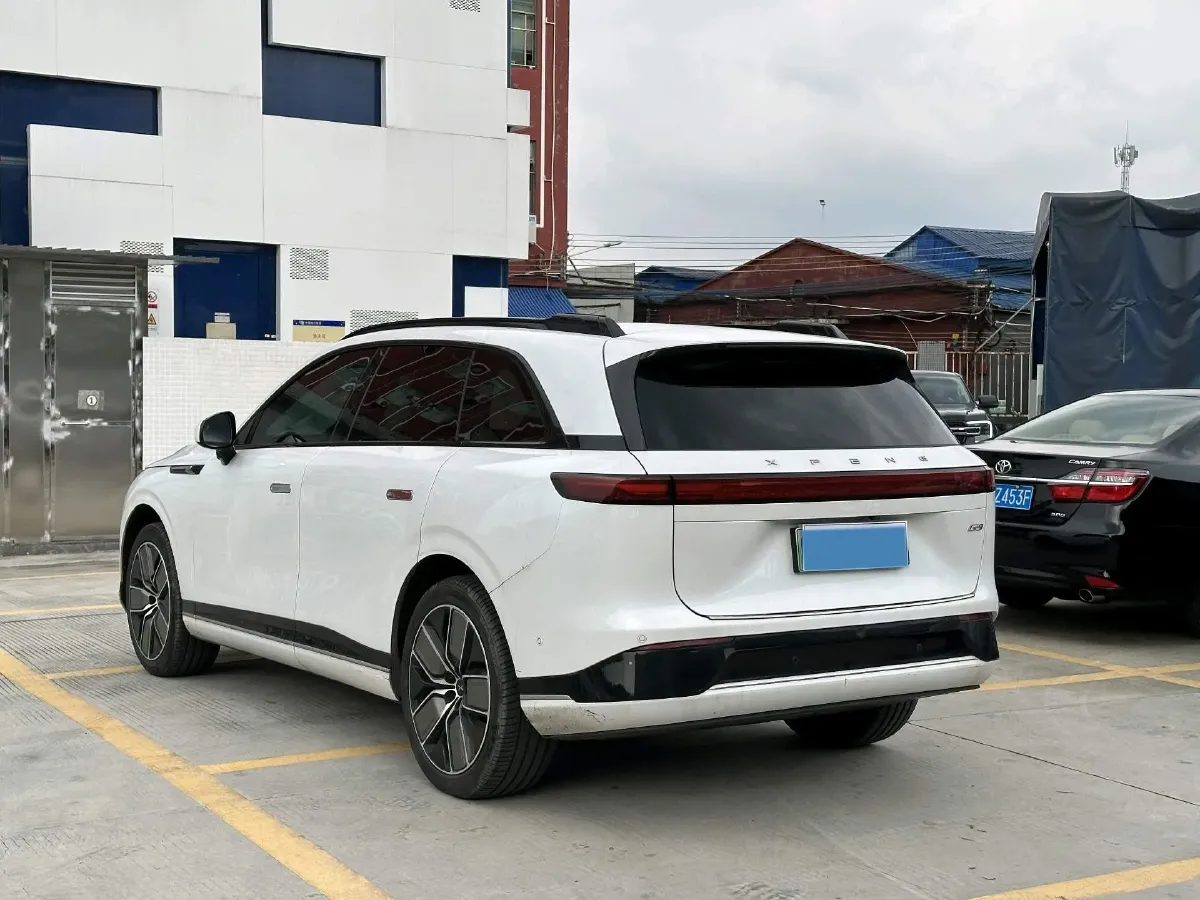 2024 Xpeng G9 BEV 98KWH,autocango,china used car exporter,china ev exporter,chinese used car exporter,chinese used ev exporter