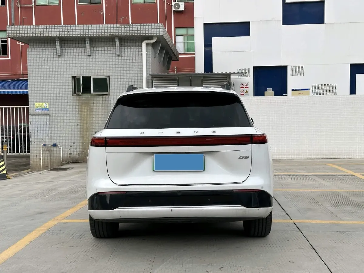 2024 Xpeng G9 BEV 98KWH,autocango,china used car exporter,china ev exporter,chinese used car exporter,chinese used ev exporter
