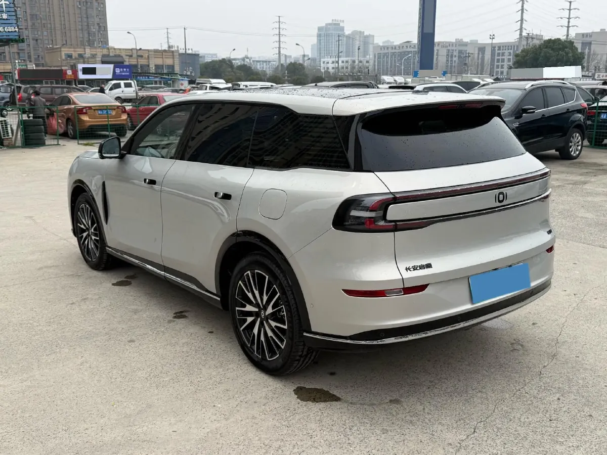 2025 ChangAn QiYuan Q07 1.5T 150HP L4 E-CVT PHEV,autocango,china used car exporter,china ev exporter,chinese used car exporter,chinese used ev exporter