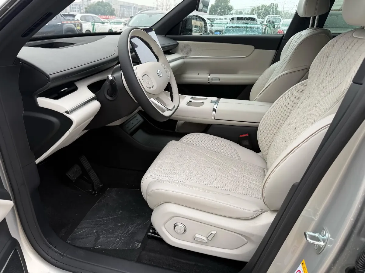 2025 ChangAn QiYuan Q07 1.5T 150HP L4 E-CVT PHEV,autocango,china used car exporter,china ev exporter,chinese used car exporter,chinese used ev exporter