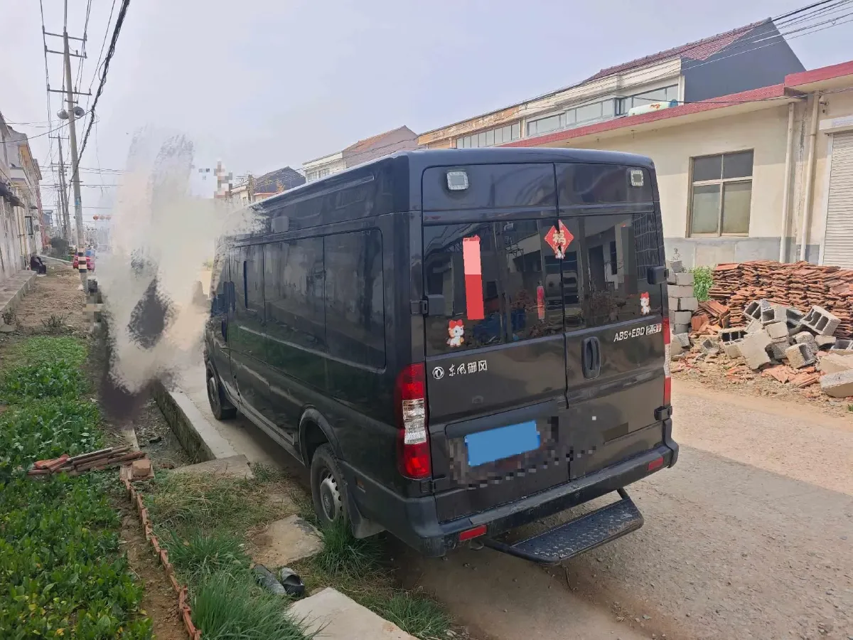 2020 DongFeng DFAC YuFeng 2.3T 110HP L4 6MT,autocango,china used car exporter,china ev exporter,chinese used car exporter,chinese used ev exporter