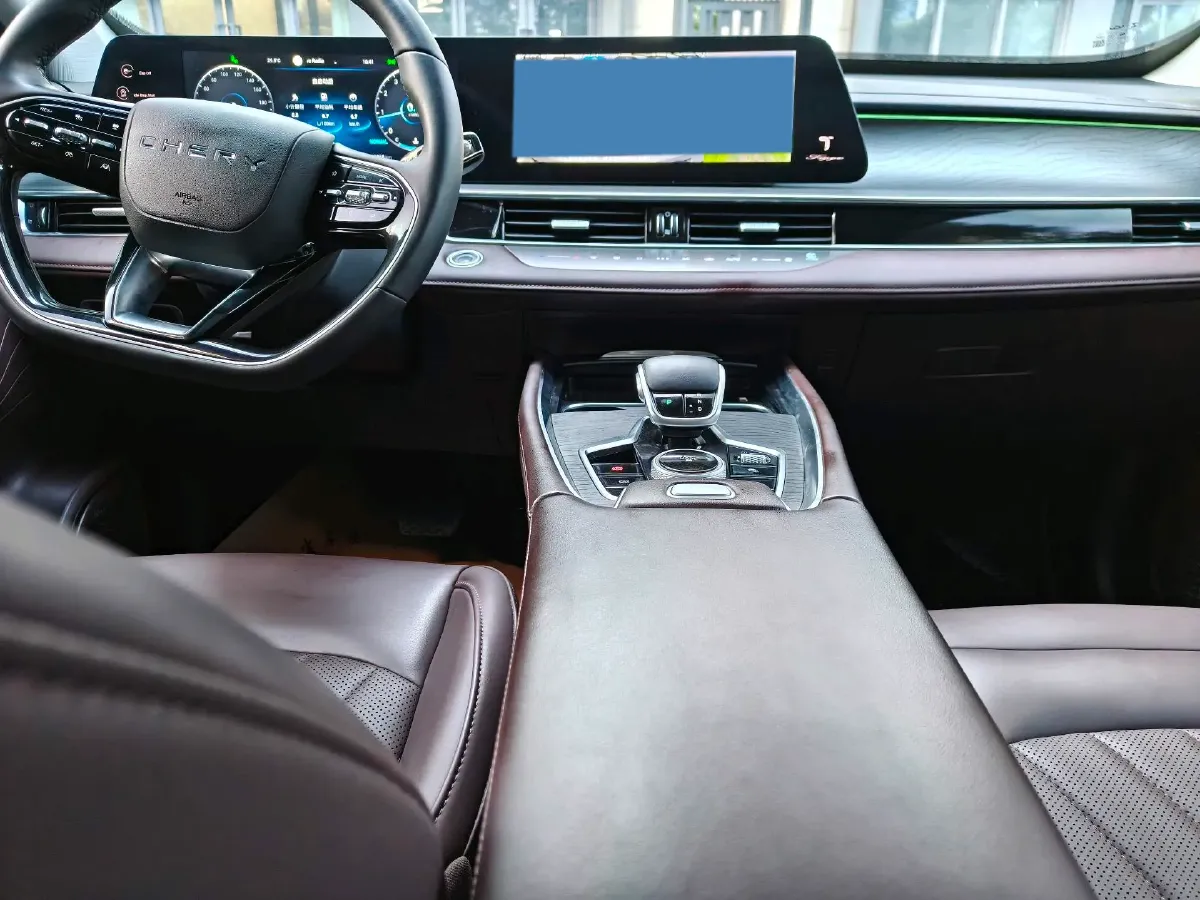 2022 Chery Tiggo 8 PRO 1.6T 197HP L4 7DCT,autocango,china used car exporter,china ev exporter,chinese used car exporter,chinese used ev exporter