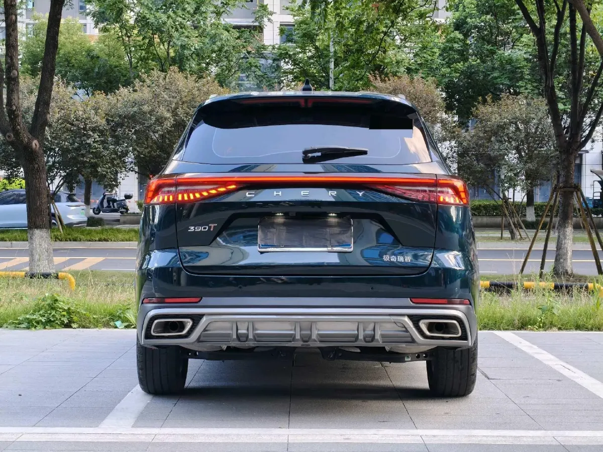 2022 Chery Tiggo 8 PRO 1.6T 197HP L4 7DCT,autocango,china used car exporter,china ev exporter,chinese used car exporter,chinese used ev exporter