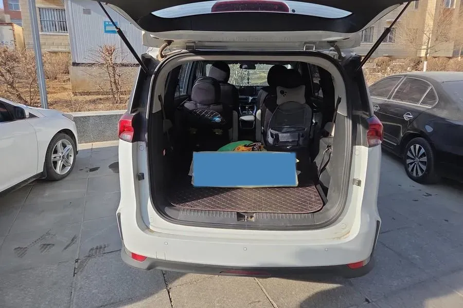 2021 MAXUS G50 1.5T 169HP L4 6MT,autocango,china used car exporter,china ev exporter,chinese used car exporter,chinese used ev exporter