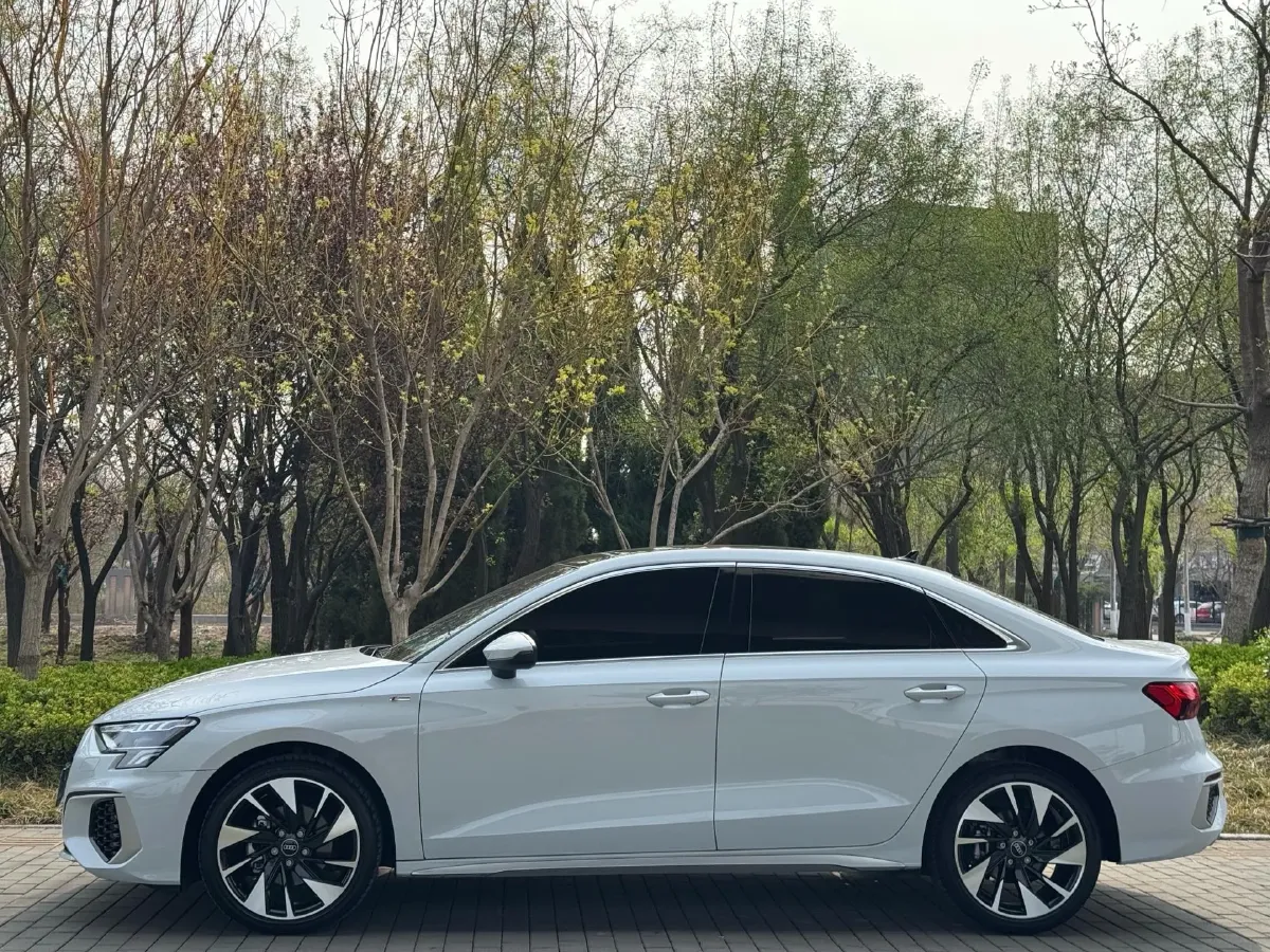 2022 Audi A3 1.4T 150HP L4 7DCT,autocango,china used car exporter,china ev exporter,chinese used car exporter,chinese used ev exporter