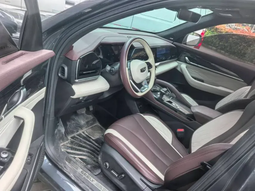 2021 Geely Monjaro 2.0T 218HP L4 7DCT,autocango,china used car exporter,china ev exporter,chinese used car exporter,chinese used ev exporter