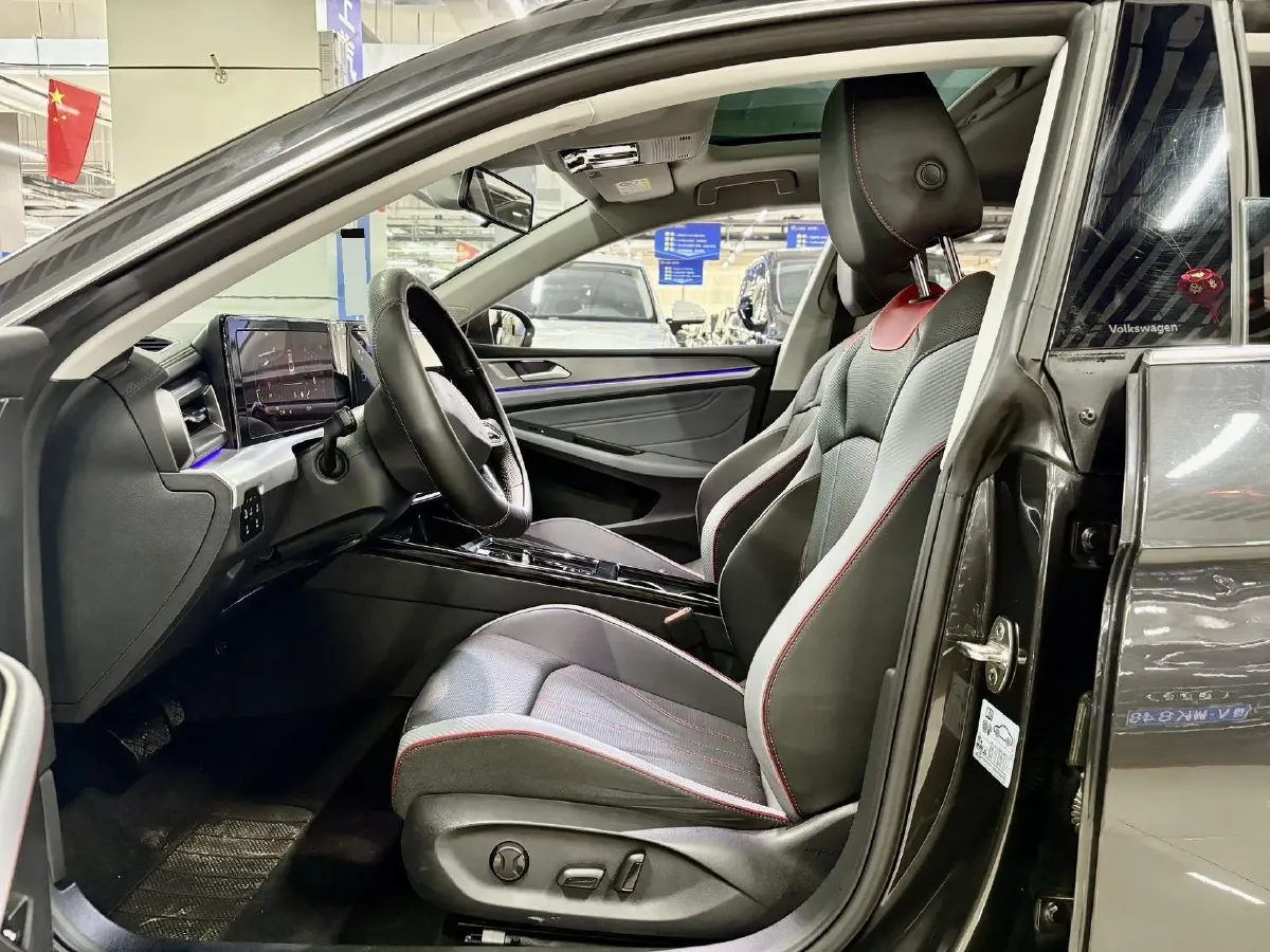 2023 Volkswagen Lamando 1.4T 150HP L4 7DCT,autocango,china used car exporter,china ev exporter,chinese used car exporter,chinese used ev exporter