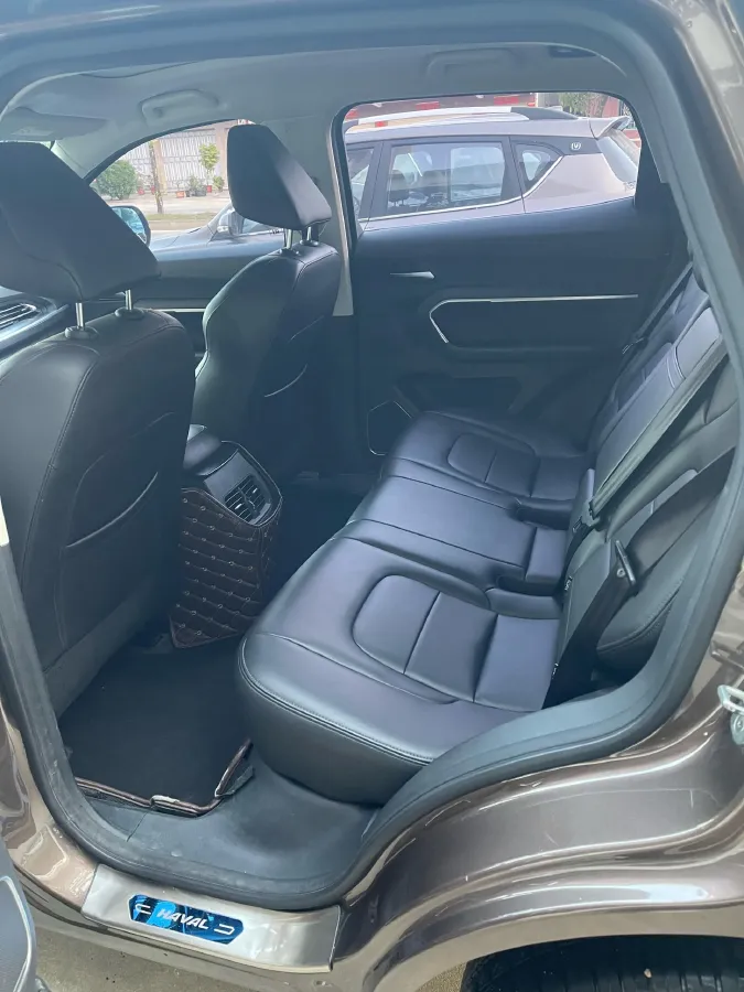 2018 Haval H6 1.5T 169HP L4 7DCT,autocango,china used car exporter,china ev exporter,chinese used car exporter,chinese used ev exporter