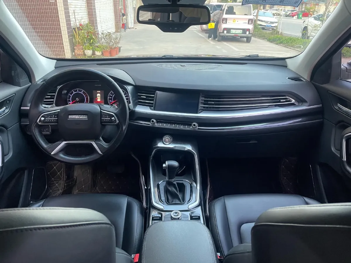 2018 Haval H6 1.5T 169HP L4 7DCT,autocango,china used car exporter,china ev exporter,chinese used car exporter,chinese used ev exporter