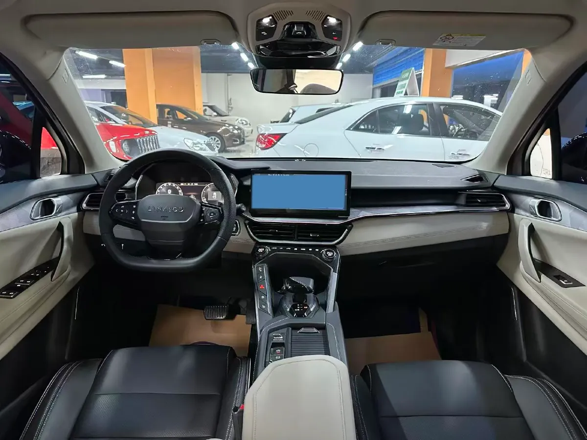 2023 LYNK&CO 03 1.5T 181HP L4 7DCT,autocango,china used car exporter,china ev exporter,chinese used car exporter,chinese used ev exporter