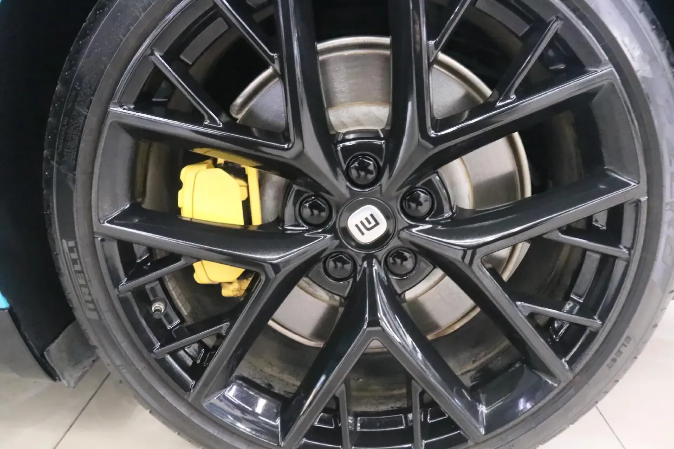 2024 MI SU7 BEV 101KWH,autocango,china used car exporter,china ev exporter,chinese used car exporter,chinese used ev exporter