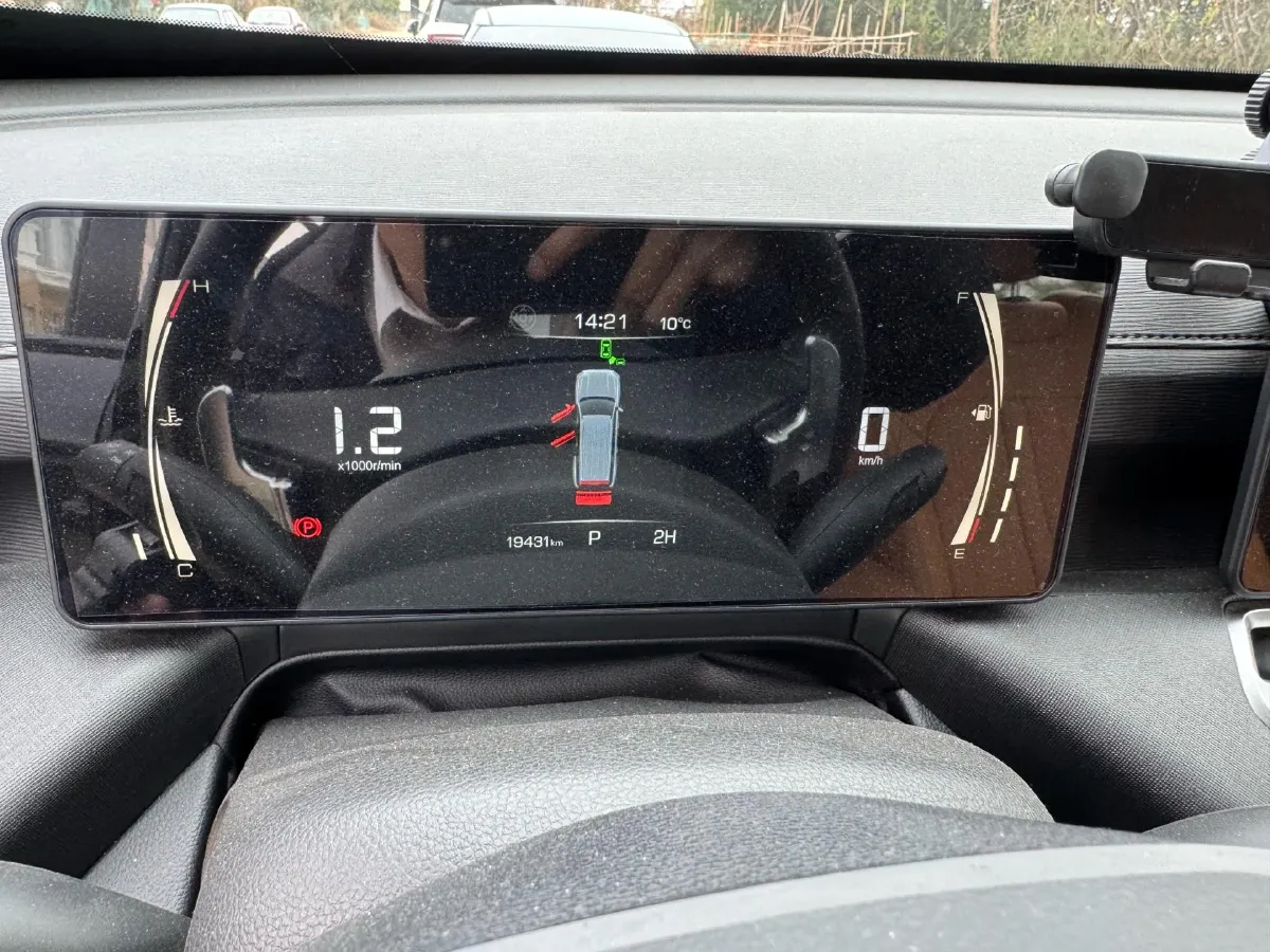 2025 Haval H5 2.0T 224HP L4 8AT,autocango,china used car exporter,china ev exporter,chinese used car exporter,chinese used ev exporter