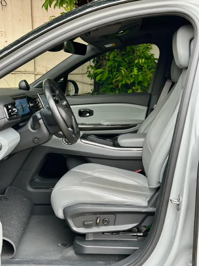 2022 NIO ES6 BEV 75KWH,autocango,china used car exporter,china ev exporter,chinese used car exporter,chinese used ev exporter