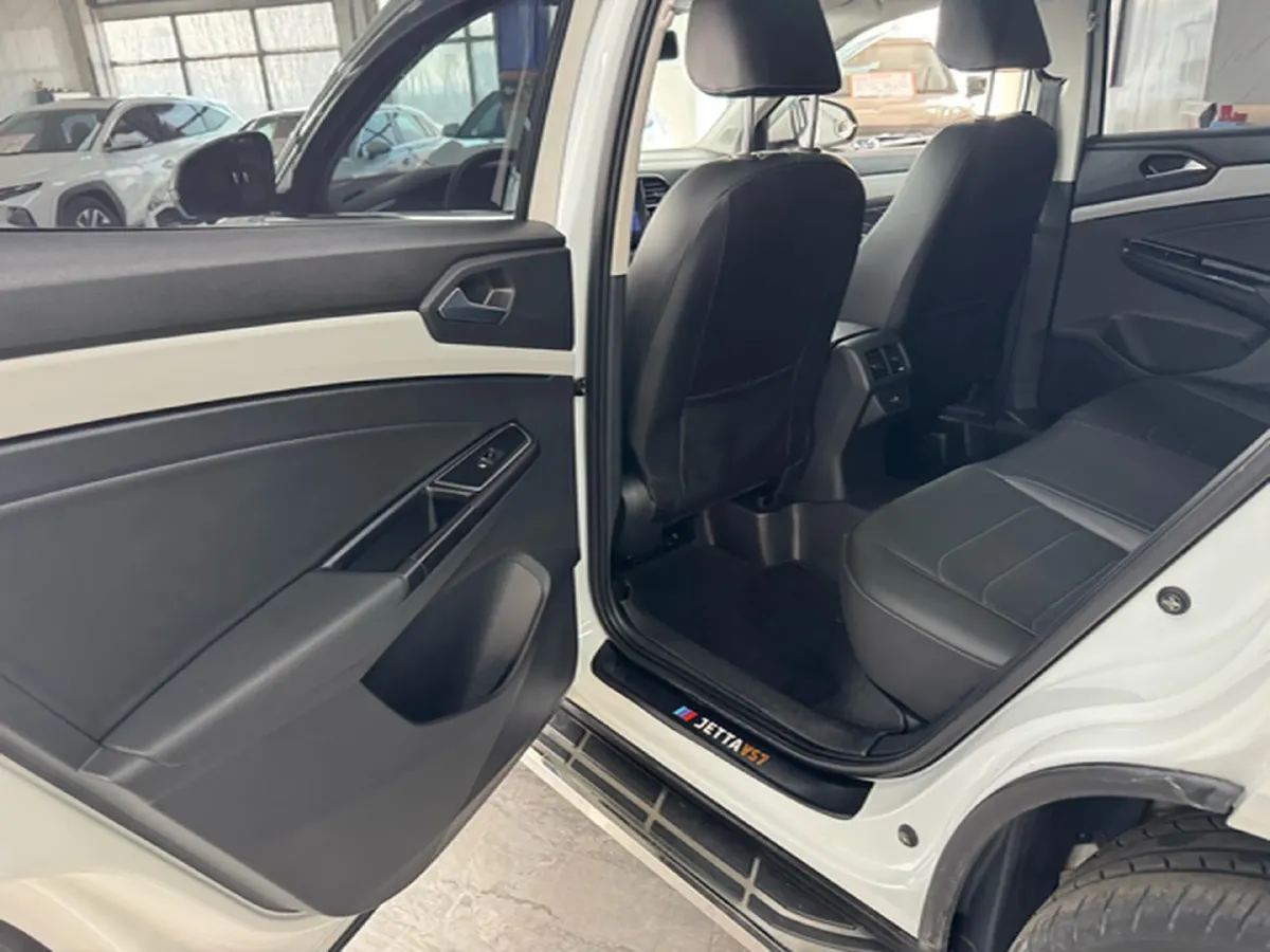 2022 Jetta VS7 1.4T 150HP L4 6AT,autocango,china used car exporter,china ev exporter,chinese used car exporter,chinese used ev exporter