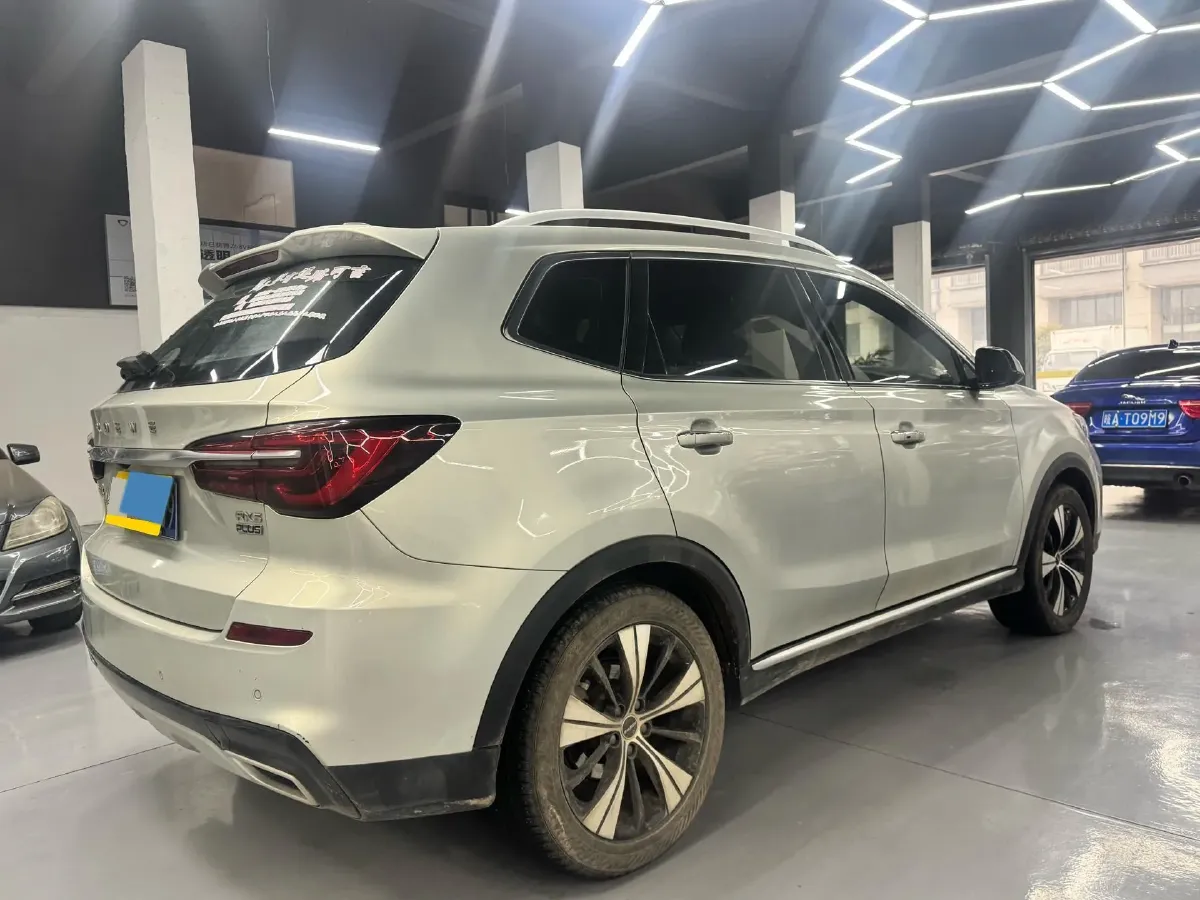 2020 Roewe RX5 1.5T 173HP L4 6MT,autocango,china used car exporter,china ev exporter,chinese used car exporter,chinese used ev exporter