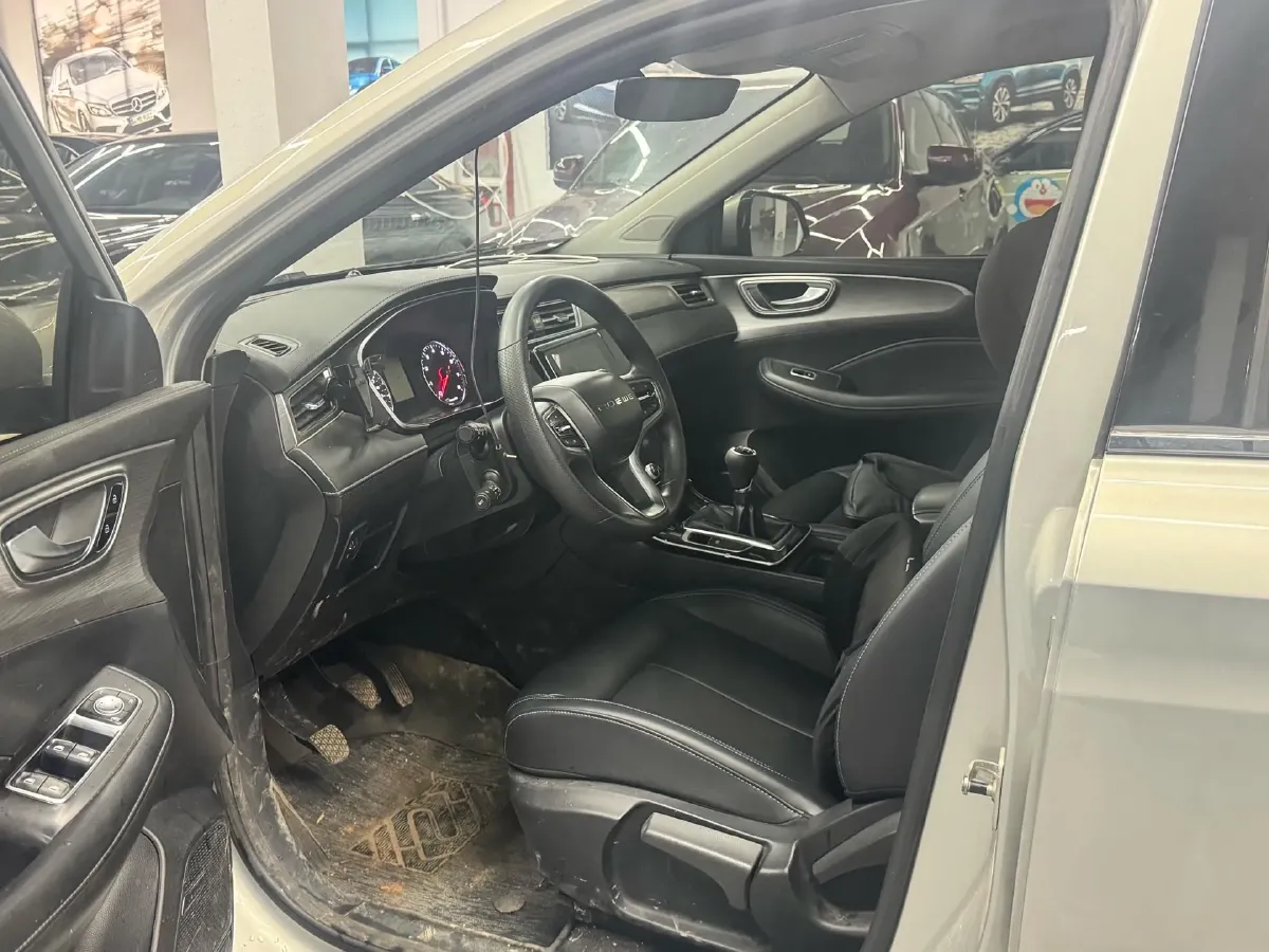 2020 Roewe RX5 1.5T 173HP L4 6MT,autocango,china used car exporter,china ev exporter,chinese used car exporter,chinese used ev exporter