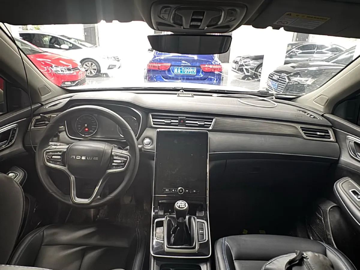 2020 Roewe RX5 1.5T 173HP L4 6MT,autocango,china used car exporter,china ev exporter,chinese used car exporter,chinese used ev exporter