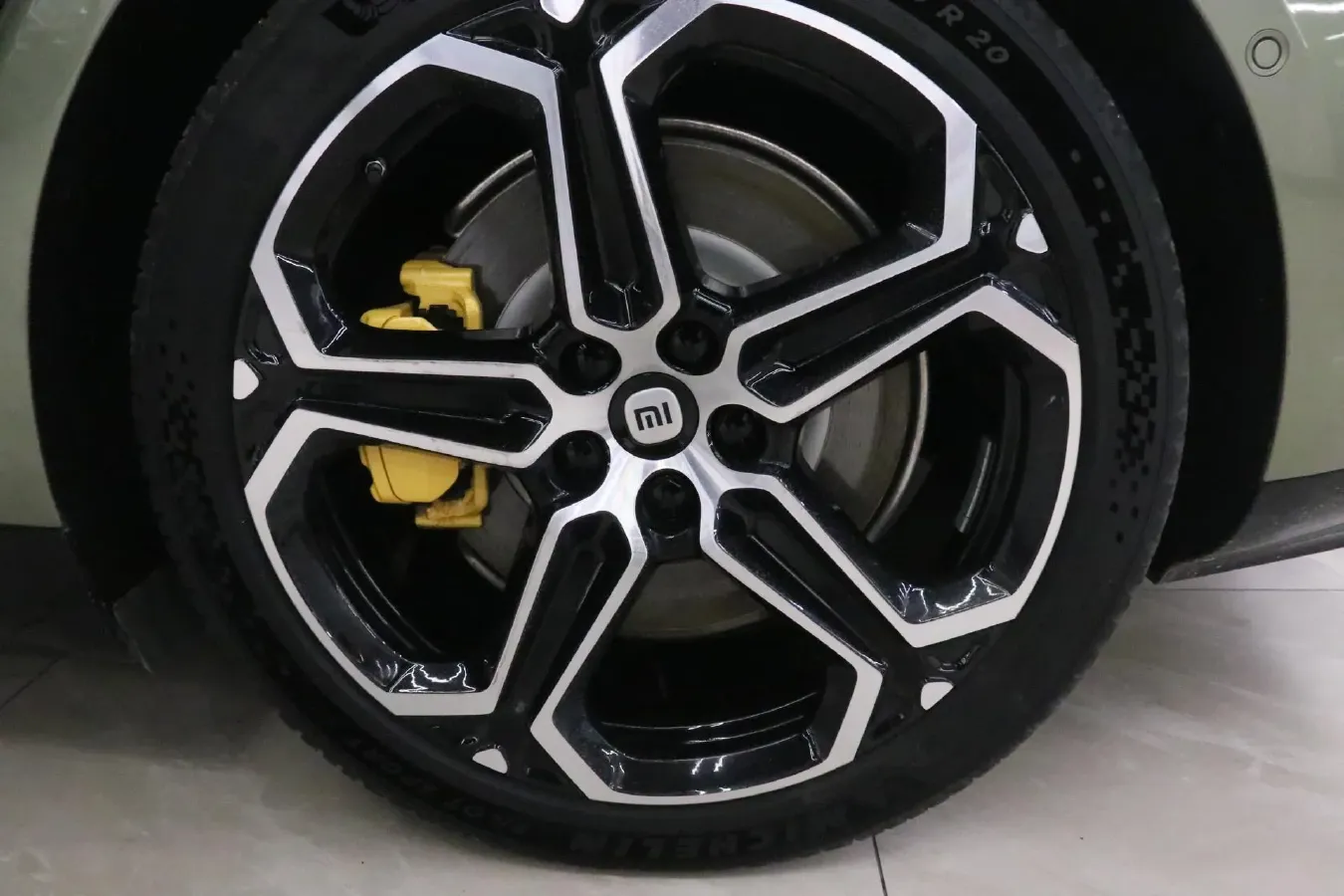 2024 MI SU7 BEV 101KWH,autocango,china used car exporter,china ev exporter,chinese used car exporter,chinese used ev exporter