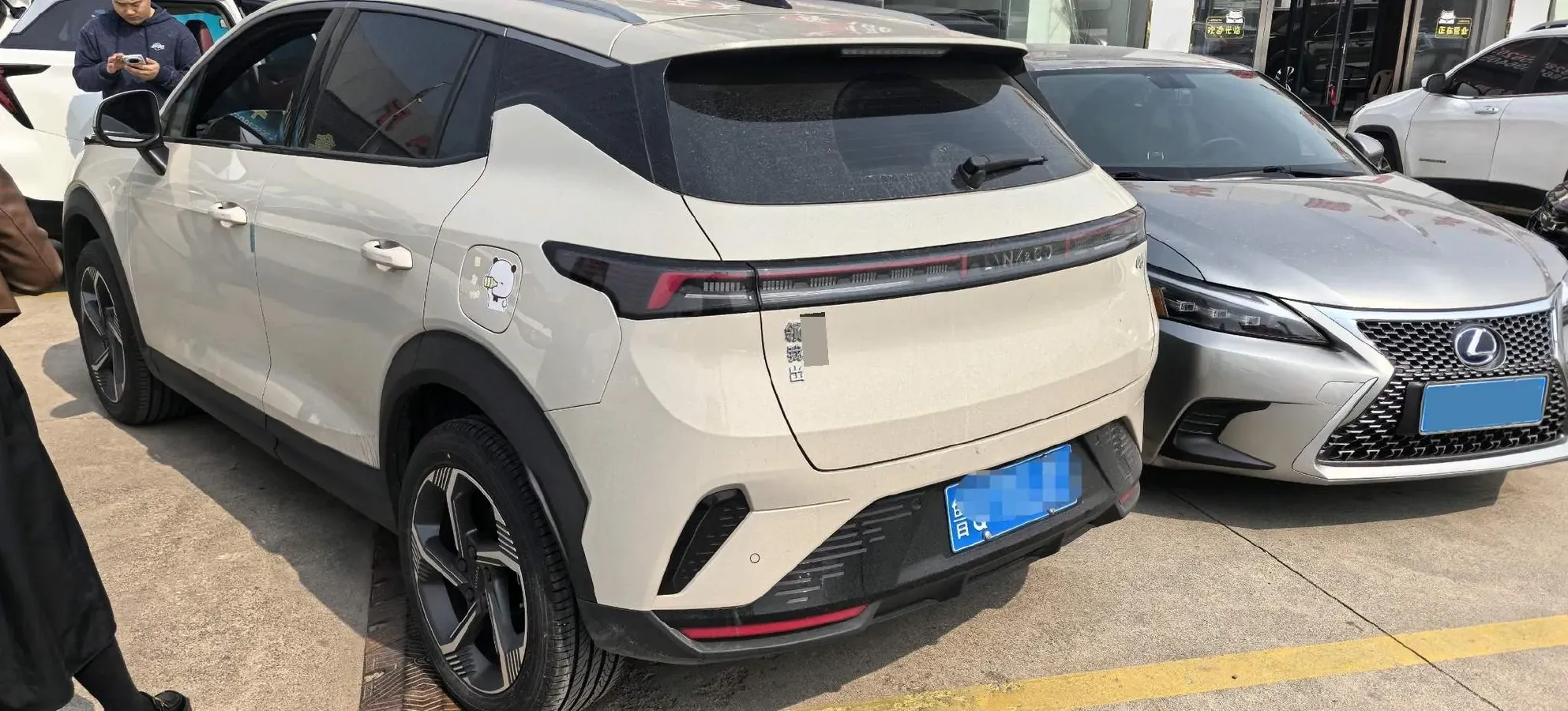 2025 LYNK&CO 06 1.5T 181HP L4 7DCT,autocango,china used car exporter,china ev exporter,chinese used car exporter,chinese used ev exporter
