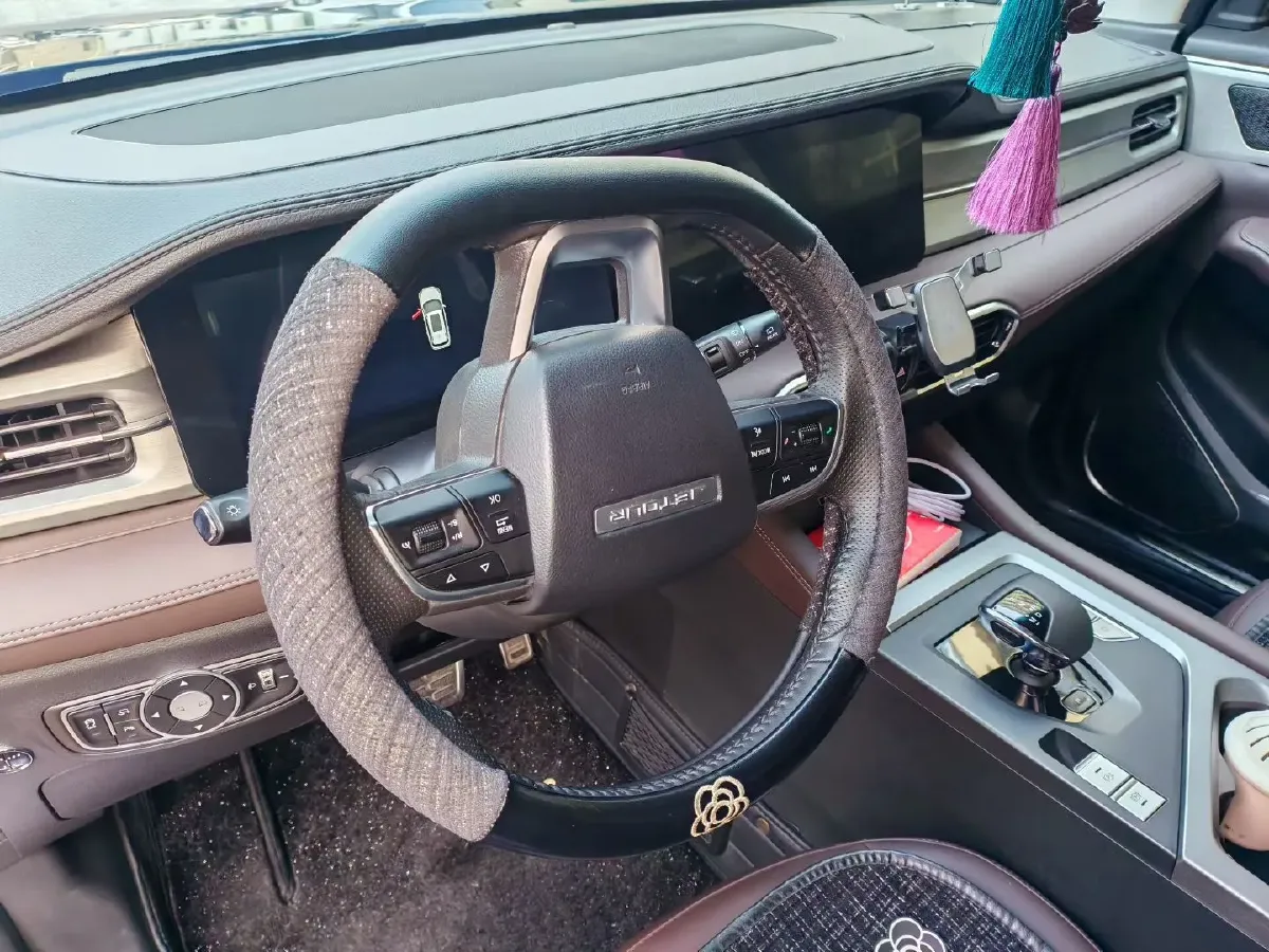 2023 Jetour X90 Plus 1.6T 197HP L4 7DCT,autocango,china used car exporter,china ev exporter,chinese used car exporter,chinese used ev exporter