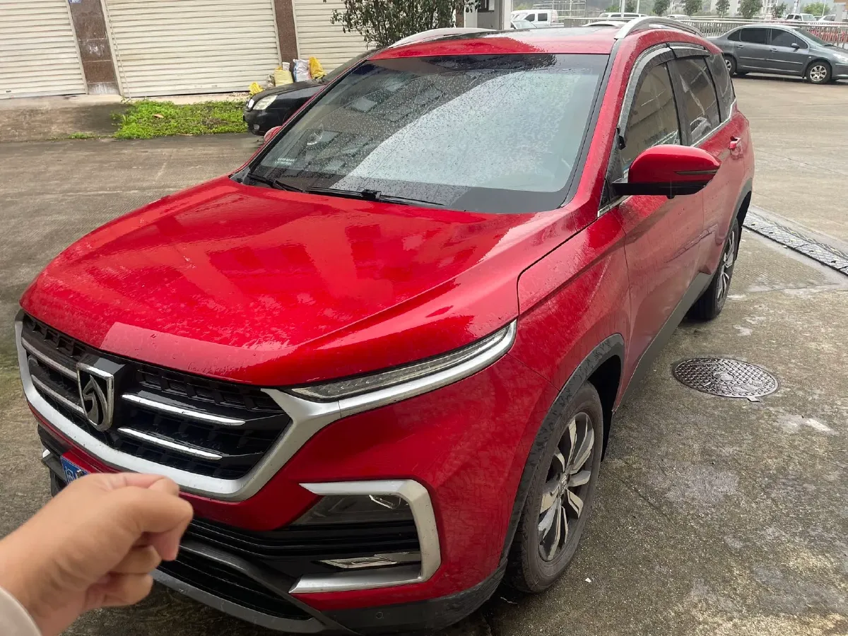 2018 BaoJun 530 1.5T 150HP L4 6DCT,autocango,china used car exporter,china ev exporter,chinese used car exporter,chinese used ev exporter