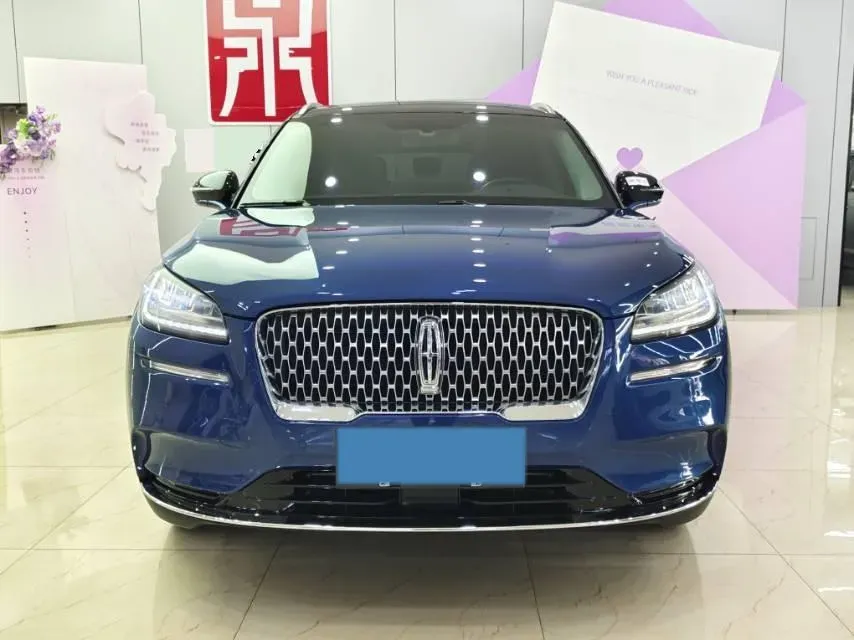 2021 Lincoln Corsair 2.0T 245HP L4 8AT,autocango,china used car exporter,china ev exporter,chinese used car exporter,chinese used ev exporter