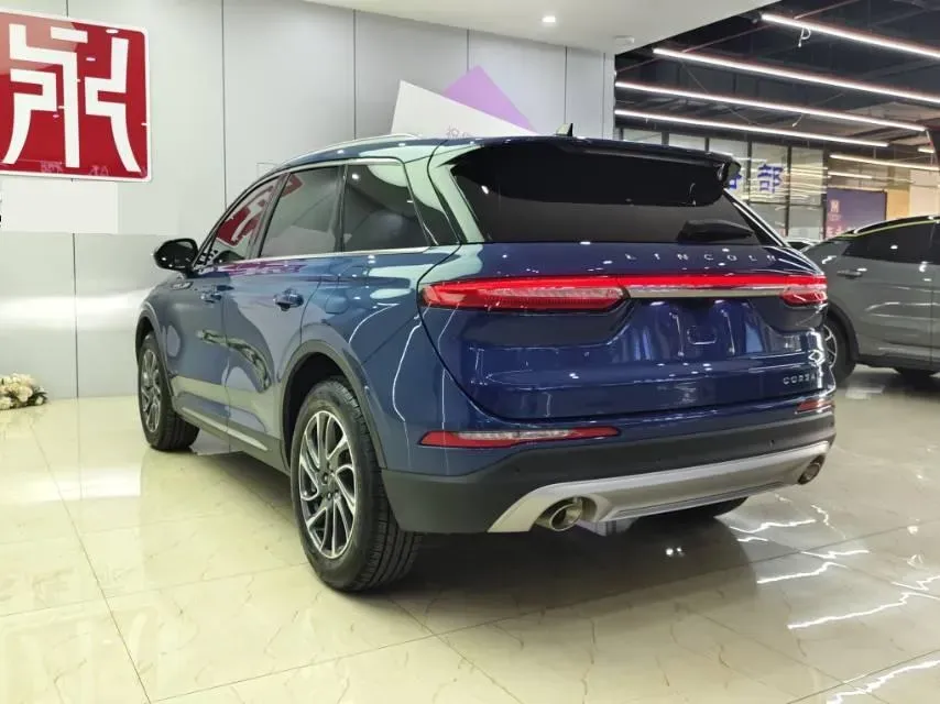 2021 Lincoln Corsair 2.0T 245HP L4 8AT,autocango,china used car exporter,china ev exporter,chinese used car exporter,chinese used ev exporter