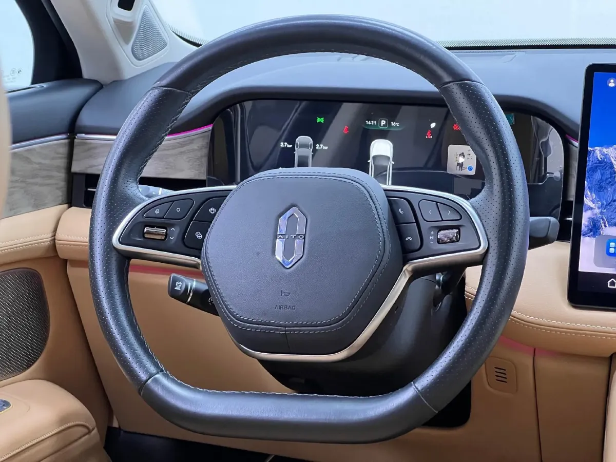 2022 Infiniti Q50L 2.0T 211HP L4 7AT,autocango,china used car exporter,china ev exporter,chinese used car exporter,chinese used ev exporter