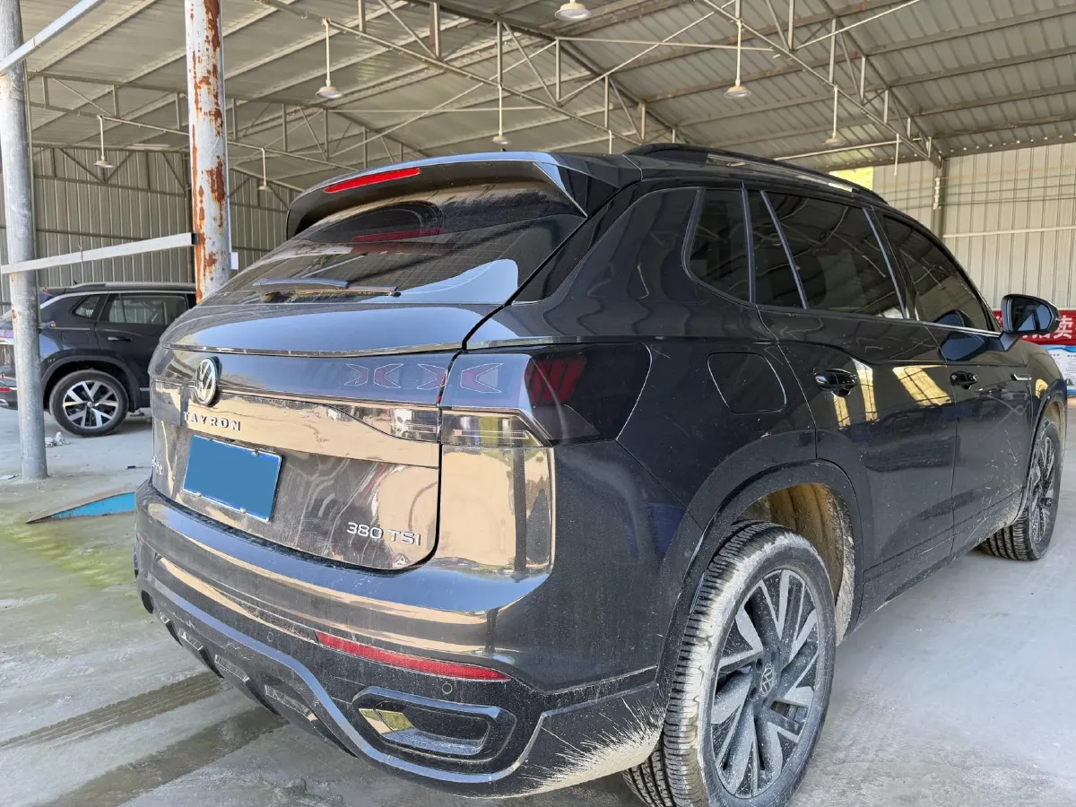 2023 Volkswagen Tayron 2.0T 220HP L4 7DCT,autocango,china used car exporter,china ev exporter,chinese used car exporter,chinese used ev exporter