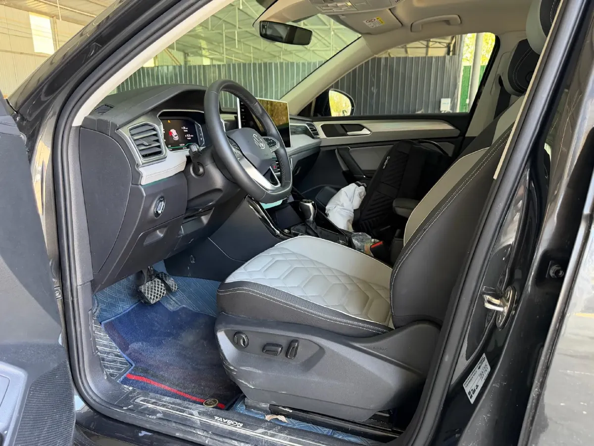 2023 Volkswagen Tayron 2.0T 220HP L4 7DCT,autocango,china used car exporter,china ev exporter,chinese used car exporter,chinese used ev exporter